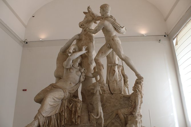 National Archaeological Museum of Naples - How to Get There and Nearby Attractions