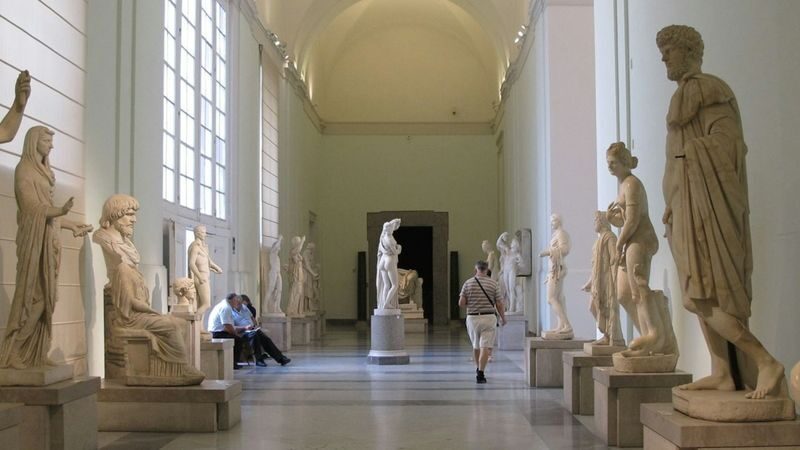 National Archaeological Museum of Naples with audio guide - Using the audio guide well