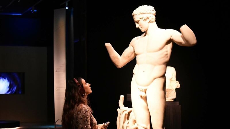 National Archaeological Museum ticket in Athens - Following the art, from monumental sculpture to small treasures