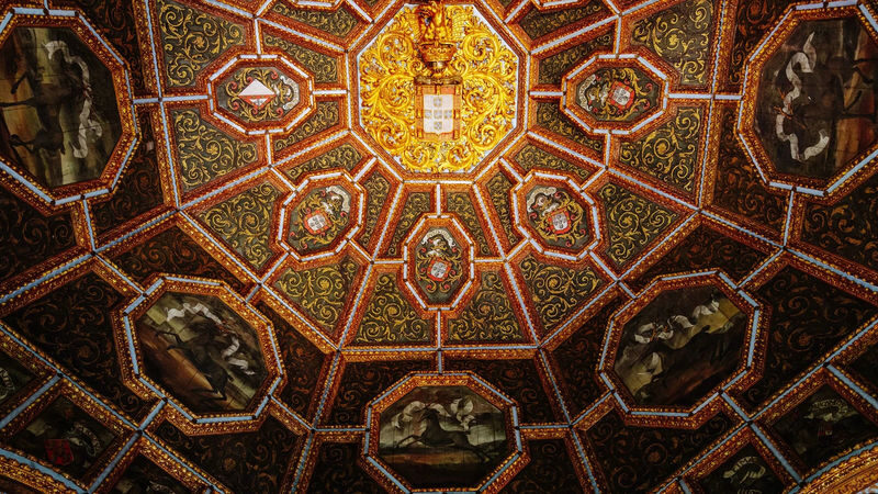National Palace of Sintra Ticket - Inside: from grand rooms to the royal kitchens