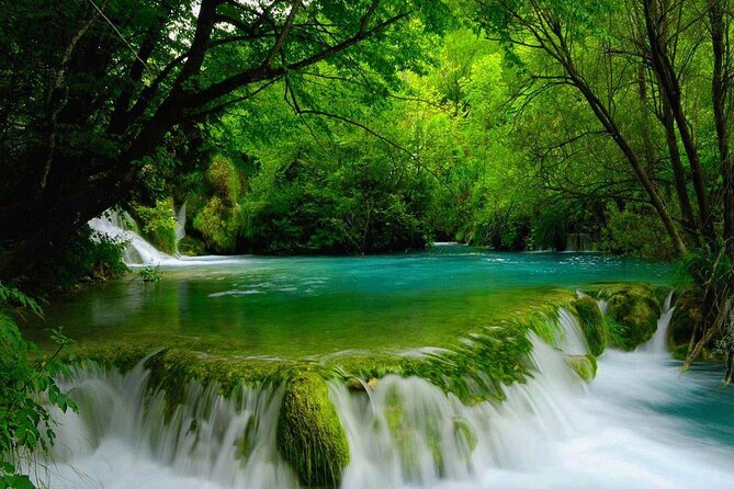 National Park Plitvice - Private Excursion From Dubrovnik With Mercedes Vehicle - Pickup and Meeting Details