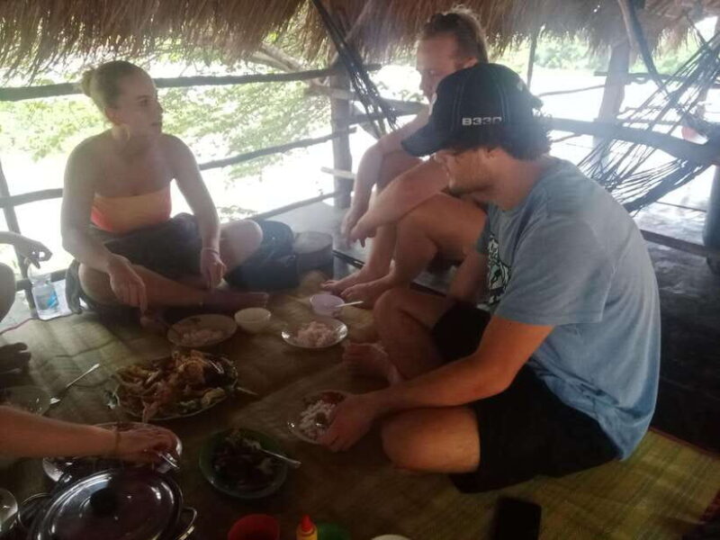 Natural tour to Pepper farm. Cave /Lake/ included lunch - Value for Money and Practical Aspects