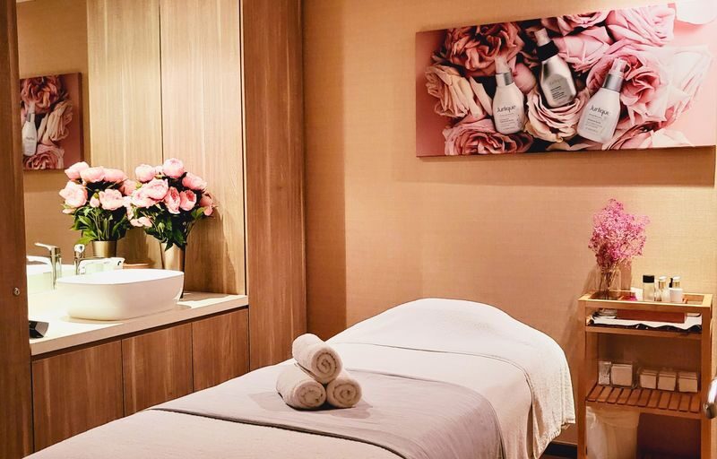 Natures Spa Singapore - A one-hour reset on Orchard Road