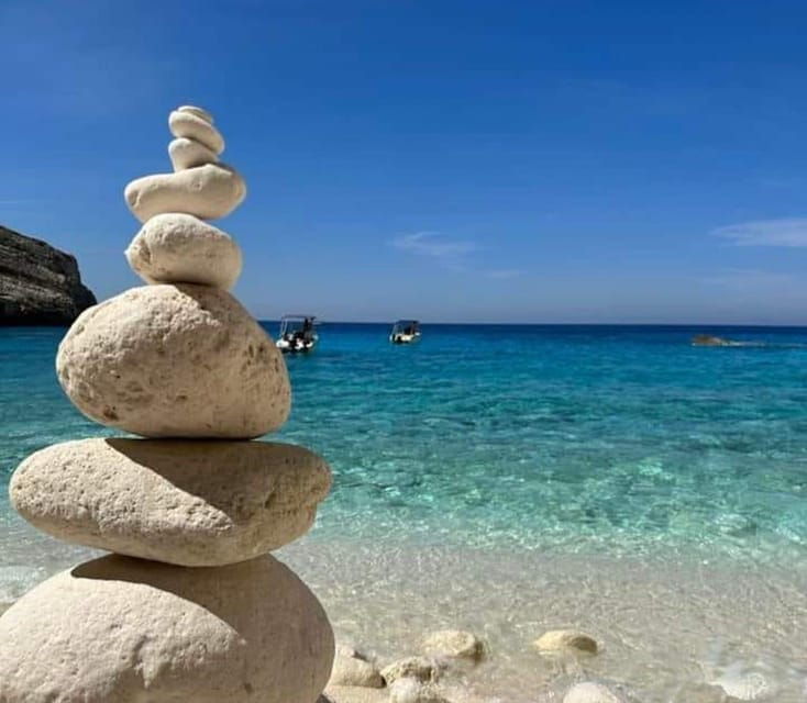 Navagio bay White Beach West Coast Porto Vromi Anafonitria - FAQ