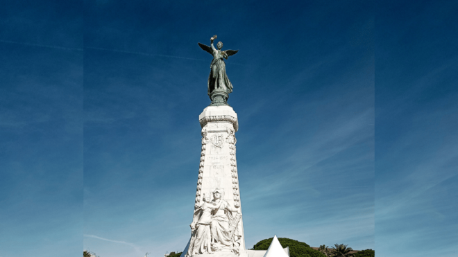 Navigating Nice: A Self-Guided Audio Tour - Tour Logistics and Requirements