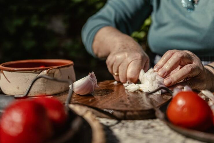 Naxos: Cooking Experience Near Kouros, Tour and Live Music - Culinary Delights and Techniques