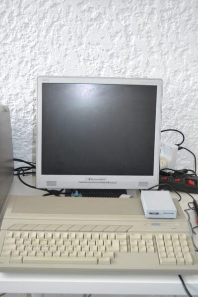 NAXOS GAME CENTER RETRO GAMES COMPUTER EXPERIENCE - Classic Gaming Consoles Available