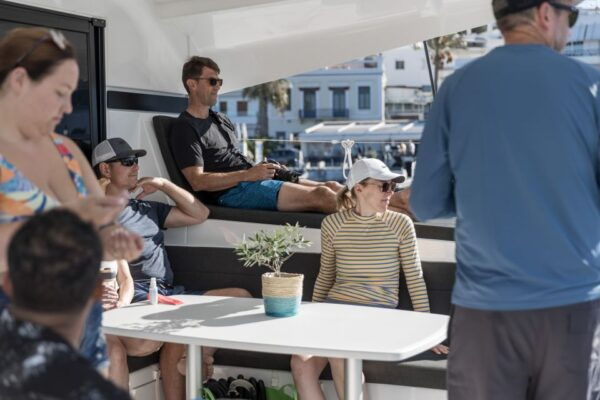 Naxos: Luxury Catamaran Day Trip With Lunch and Drinks - Customer Reviews