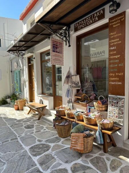 Naxos: Must-See Sites in Half a Day - The Sum Up