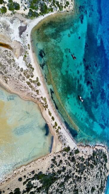 Naxos: Private Boat Tour to Antiparos & Blue Lagoon - FAQs