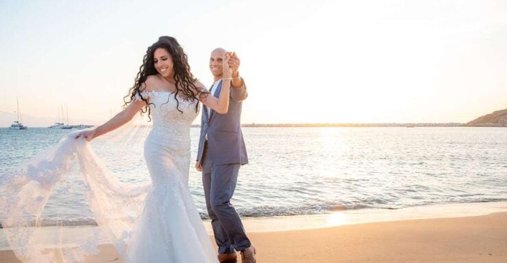 Naxos: Private Photoshoot in Old Town and Portara - Good To Know