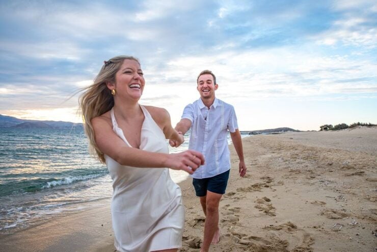 Naxos: Private Photoshoot in Old Town and Portara - Language and Group Size