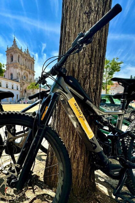 Nazare: Alcobaca Monastery & Quinta Dos Capuchos E-Bike Tour - Inclusions and Wine Tour Options