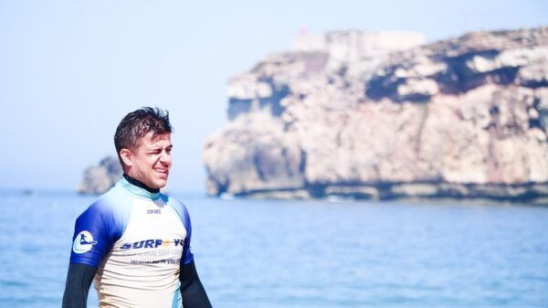 Nazaré: Private Surf Class - Lesson Languages