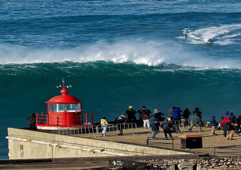Nazaré: The Giant Waves Surf Experience - Introduction