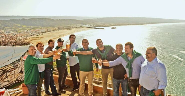 Nazaré Tour: Traditions, Legends and Big Waves - Nazaré: A Coastal Gem