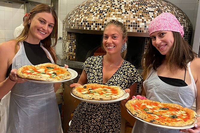 Neapolitan Pizza Making Class - Mastering the Proper Cooking Temperatures for Perfect Crust