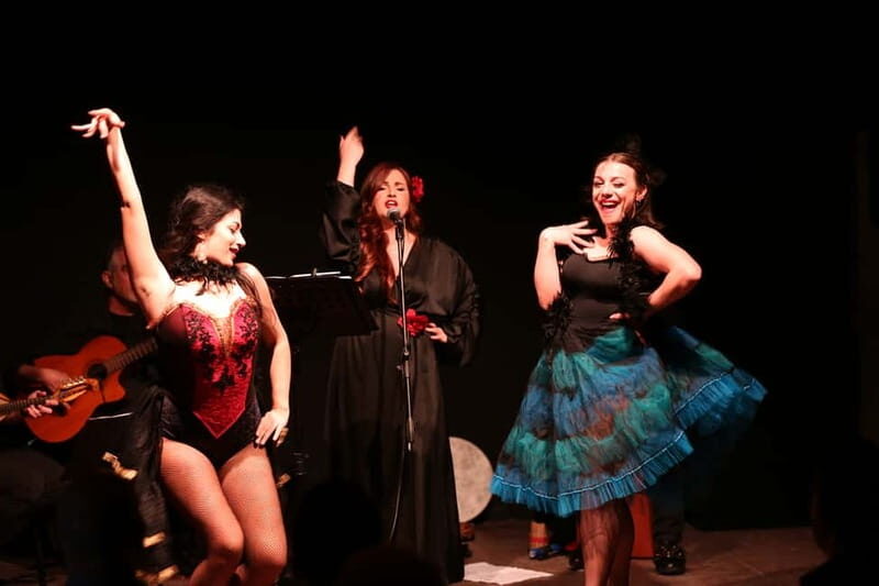 neapolitan show with traditional music, dance and tasting! - Who Will Love This Tour?