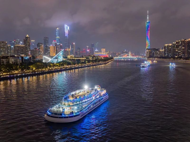 Near Canton Tower & Haixinsha: Guangzhou Pearl River Night Cruise (Dashatou Pier) - Dashatou Pier Sets the Scene