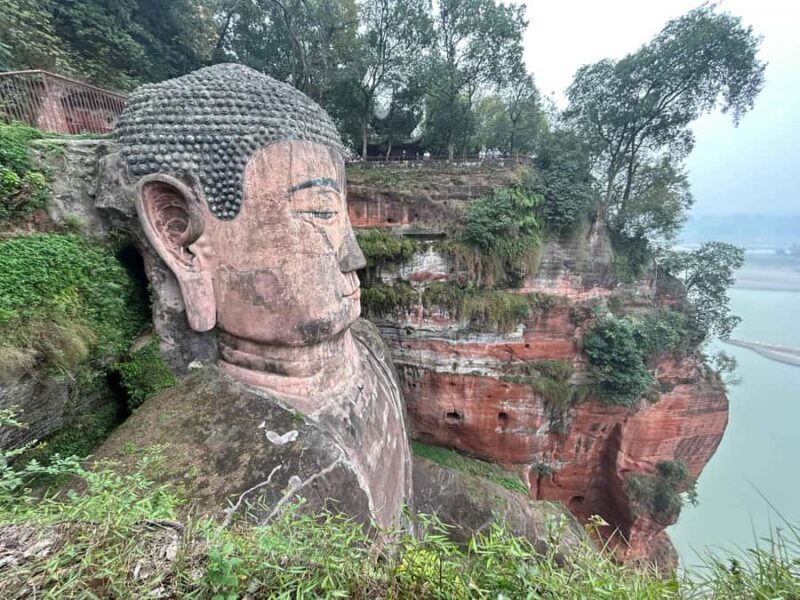 Near Chengdu: UNESCO Leshan Giant Buddha & Tasty Local Eats - The Journey from Chengdu to Leshan: Getting Started