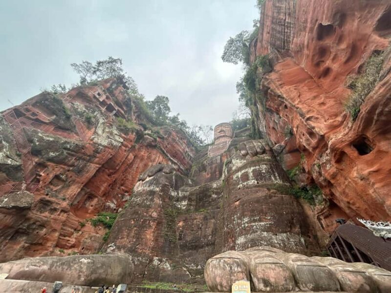 Near Chengdu: UNESCO Leshan Giant Buddha & Tasty Local Eats - Authentic Local Eats and Cultural Flavors