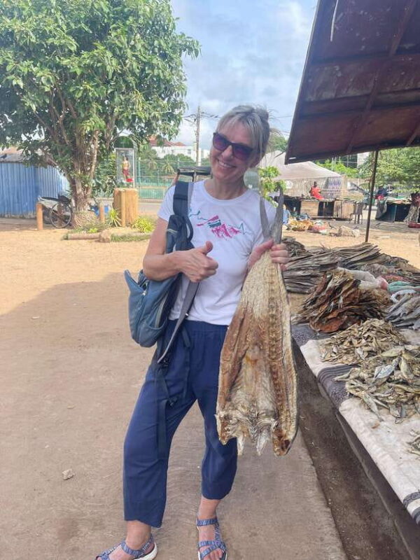Negombo: Beach Getaway with Culture & Adventure! - Visiting the Fish Market & Local Industry
