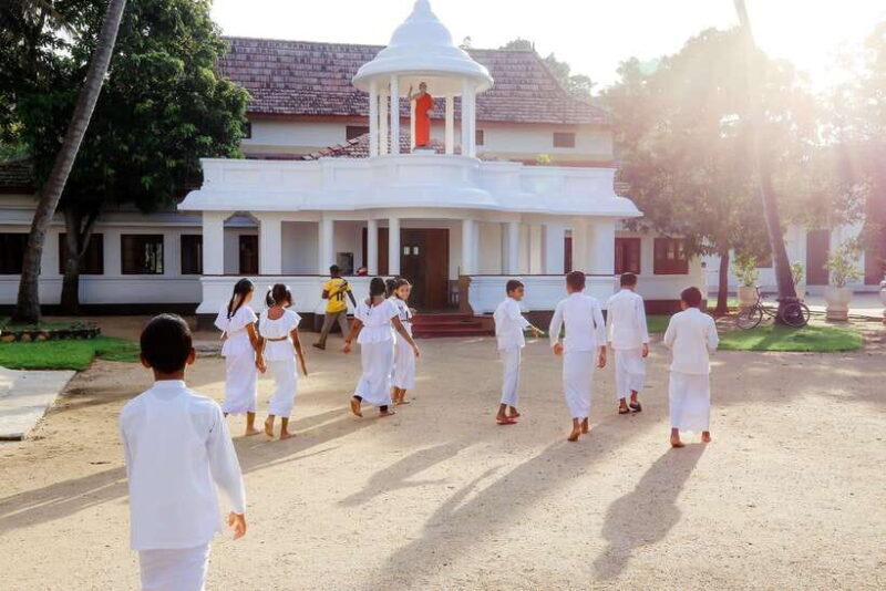 Negombo: Private Half-Day Tuk-Tuk Tour with Hotel Transfers - The Itinerary Breakdown