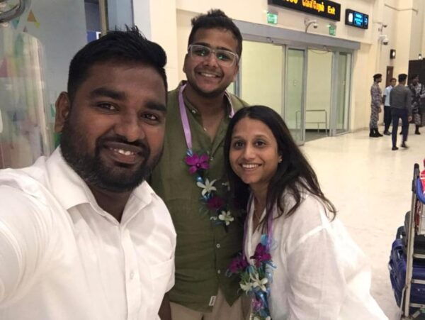 Negombo to Katunayaka Bandaranaike Airport (CMB) Transfer - Additional Services