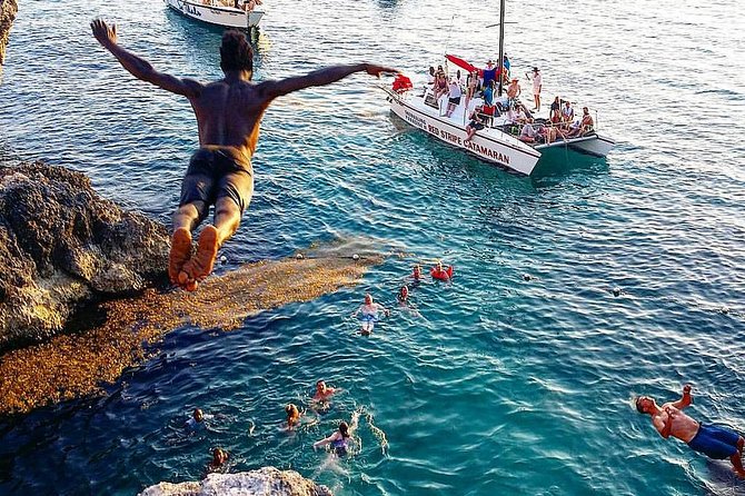 Negril 7 Mile Beach & Ricks Café Combo Tour From Montego Bay - Seven Mile Beach Experience