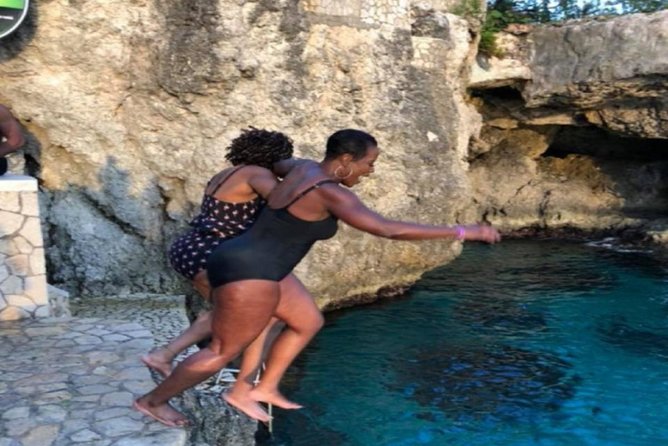 Negril Beach Experience & Ricks Cafe From Negril - Tour Highlights