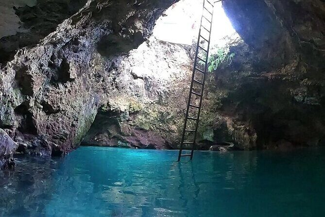 Negril Blue Hole Mineral Spring & Optional * medicine plant Tour - What Makes the Blue Hole Mineral Spring Tour Special?