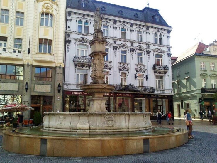 Neighboring in Bratislava: Full-Day Tour From Budapest - Itinerary and Transportation