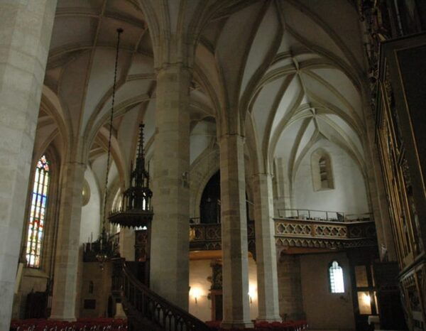 Neighboring in Bratislava: Full-Day Tour From Budapest - Guided Tour Language Options