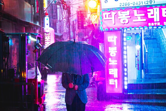 Neon Nights Photography 1 Hour Walking Tour in Seoul - Meeting and Pickup