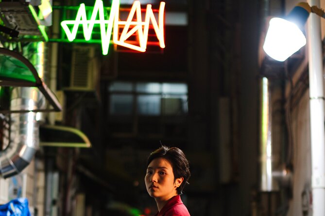 Neon Nights Photography 1 Hour Walking Tour in Seoul - The Sum Up