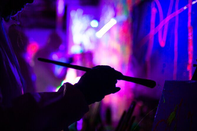 NEON Starry Night Sip and Paint Experience - What to Expect from the Neon Starry Night Sip & Paint Experience