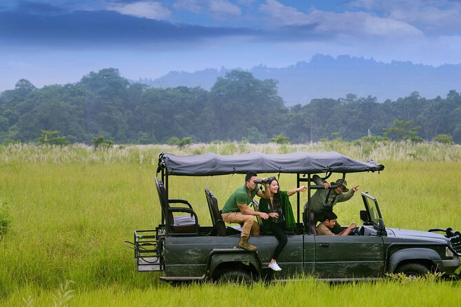 Nepal: 8 Days Kathmandu Pokhara Chitwan Tour - Chitwan Safari Activities and Meals