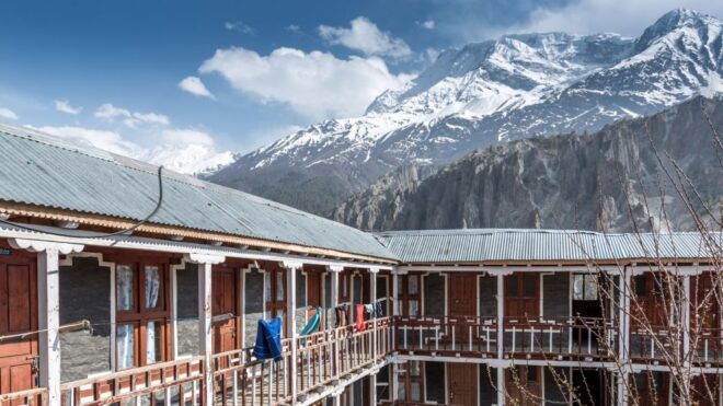 Nepal: Annapurna Circuit Trek 15 Days - Accommodations and Cuisine