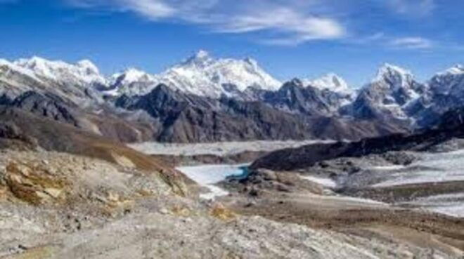 Nepal: Gokyo Valley Trek With Renjo La Pass (5345 Meters) - Safety and Health Tips