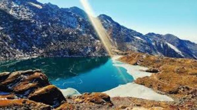 Nepal: Gosainkunda Trek - Best Trekking Seasons