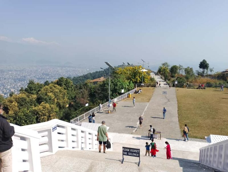 Nepal in 8 Days: Pokhara, Mustang & Chitwan Adventure - From Lakeside to Himalayas: Journey to Muktinath