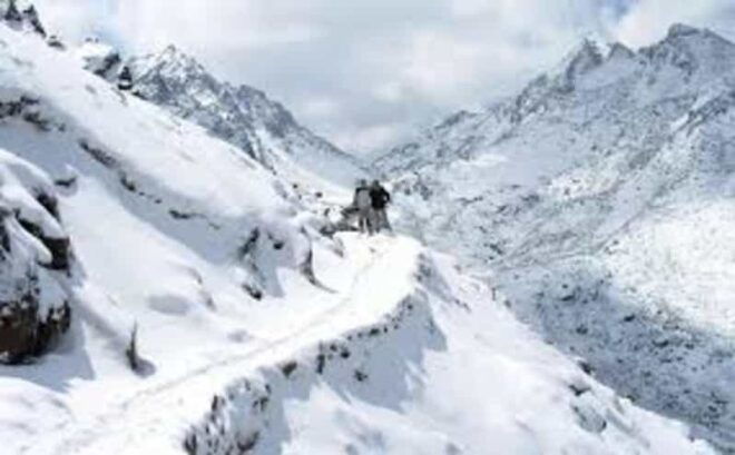 Nepal: Langtang Valley Trek With Ganjala Pass 5,122 Meters - Packing List and Restrictions