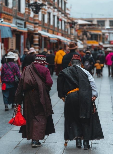 Nepal Tibet Tour 8 Days - Cultural Immersion and Local Engagement