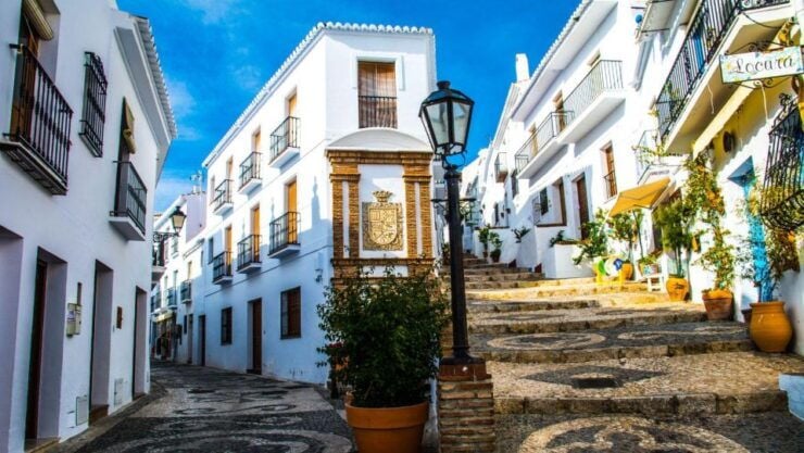 Nerja and Frigiliana Day Trip at Your Own Pace From Malaga - Itinerary Overview