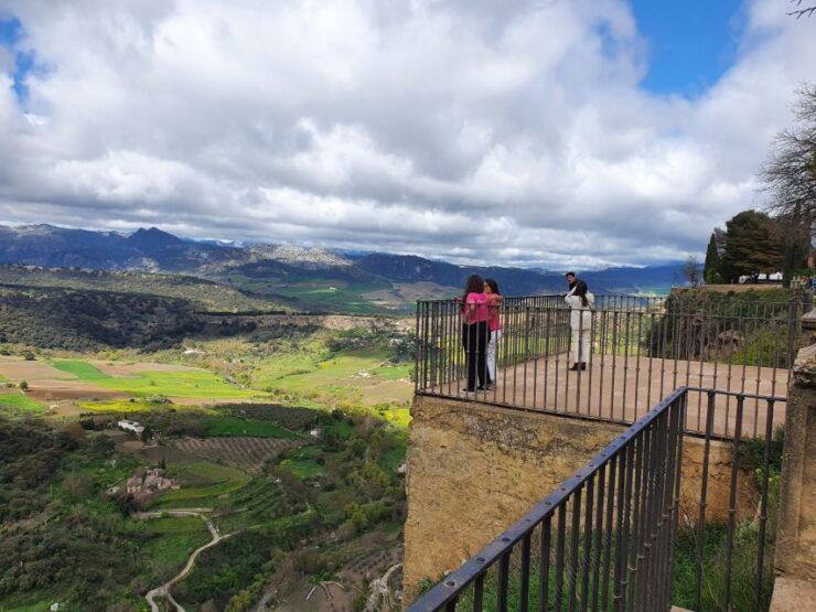 Nerja/Torrox/Almuñécar:Ronda and Setenil Bodegas Day Trip - Activity Details