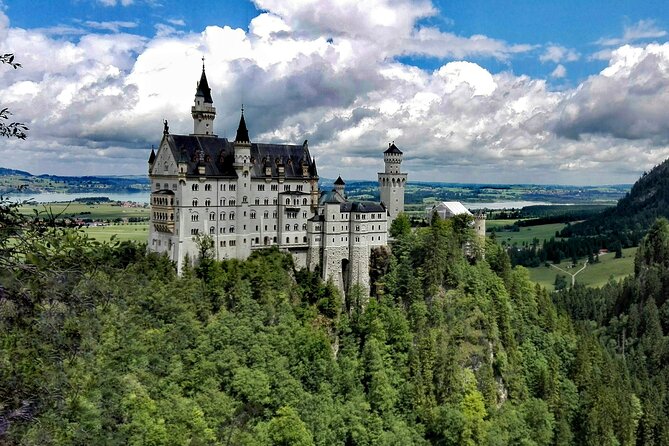 Neuschwanstein Castle and Highline 179 Private Tour From Munich - Pickup Points
