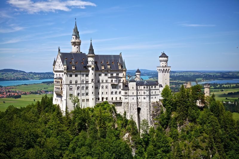 Neuschwanstein Castle and Linderhof Palace Tour from Munich - What to know before you book