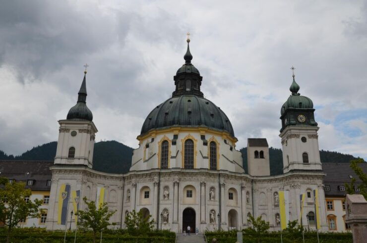 Neuschwanstein From Innsbruck, Private Tour, Driveandguide - Neuschwanstein Private Tour Highlights