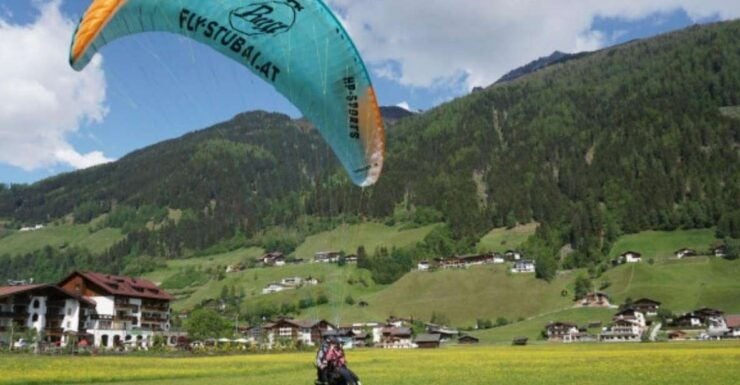 Neustift Im Stubaital: High-Altitude Paragliding Flight - Experience Highlights