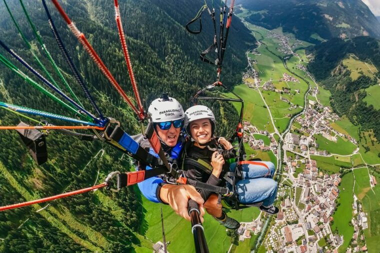 Neustift im Stubaital: Tandem Paragliding Flight - Authentic Insights from Reviews